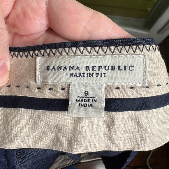 Banana Republic Martin Fit Navy Blue Dress Pant - Sz 6 - Picture 2 of 4